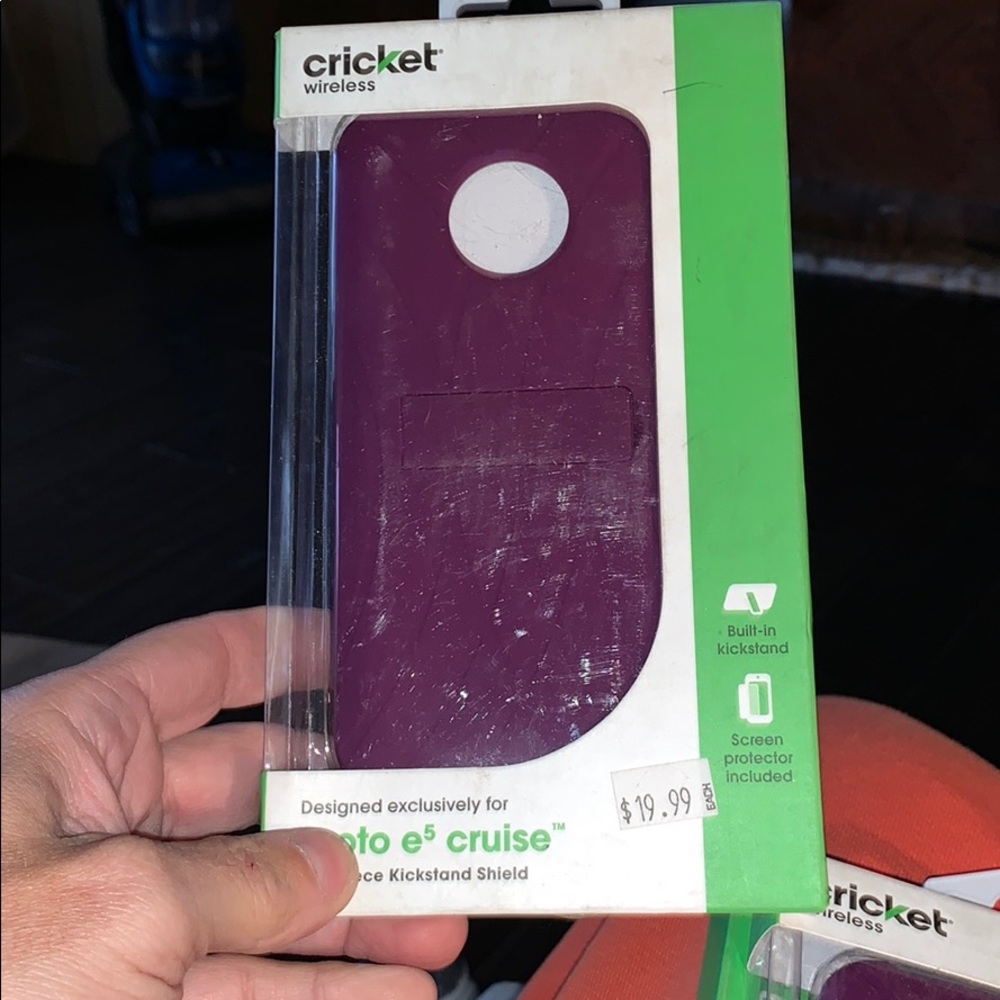 Moto e5 Cruise two-piece kickstand shield